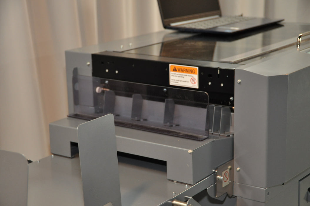 Duplo DC-616 PRO Slitter/Cutter/Creaser (LIKE NEW)