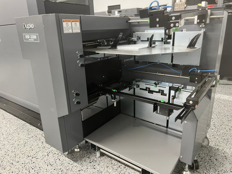 Duplo 350i Digital Booklet System