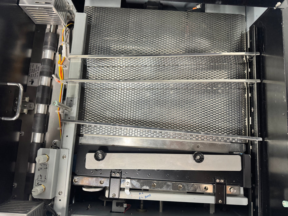 PRE-OWNED Duplo UD-310 Die Cutter
