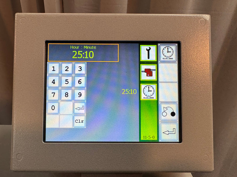 Duplo CF-375 Creasing and Folding System