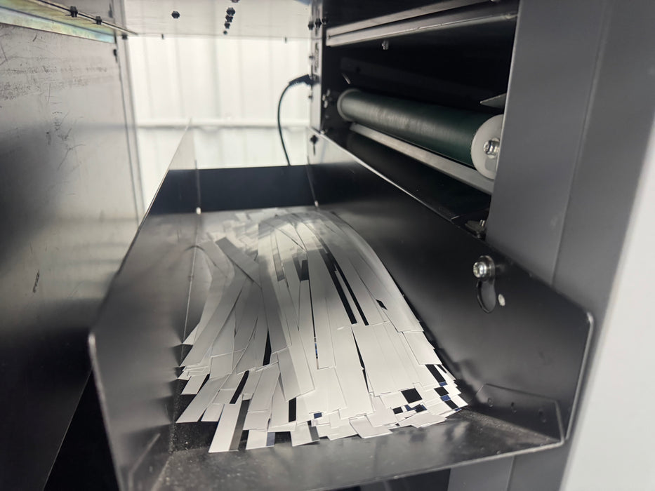 PRE_OWNED Duplo 350i Digital Booklet System with Square Spine Option