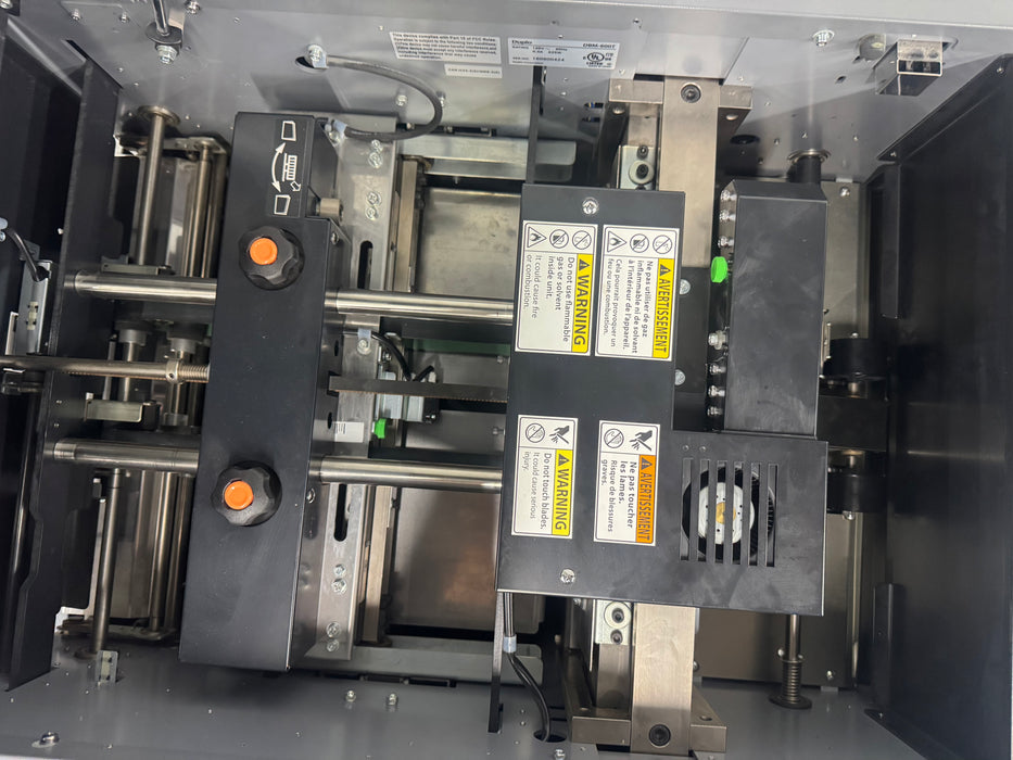 Duplo 600i Booklet System with Intelligent Feed Collator